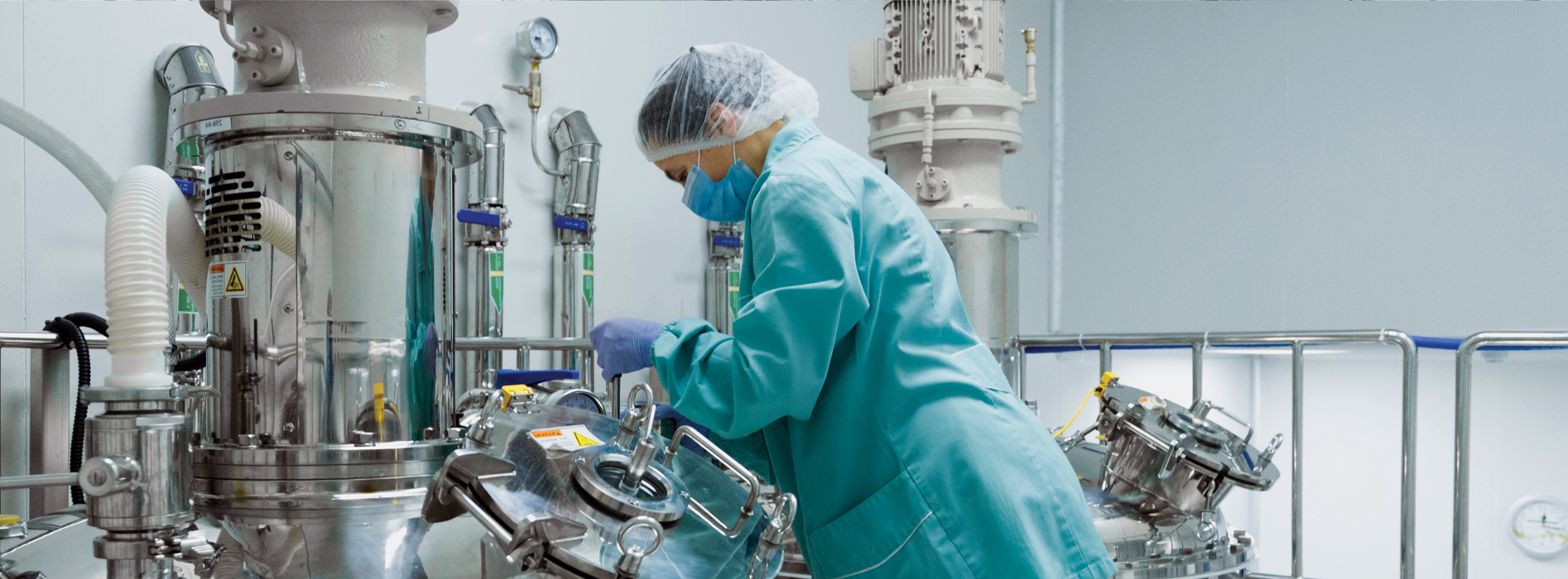 Effective contamination control strategy to reduces and ensure the safety and efficacy of final products